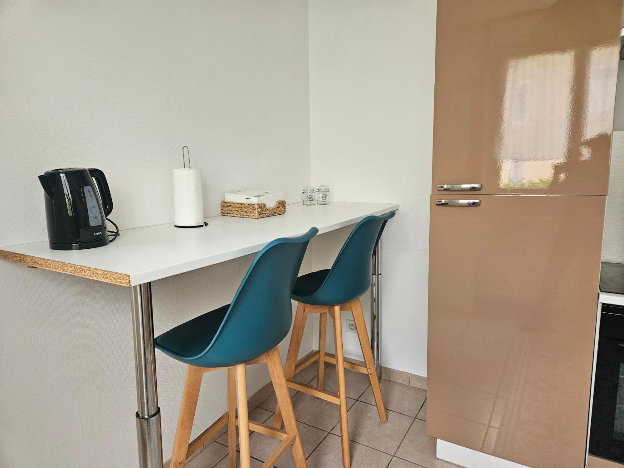Apartamento Les Bulles Au Feminin Chigny-les-Roses Exterior foto