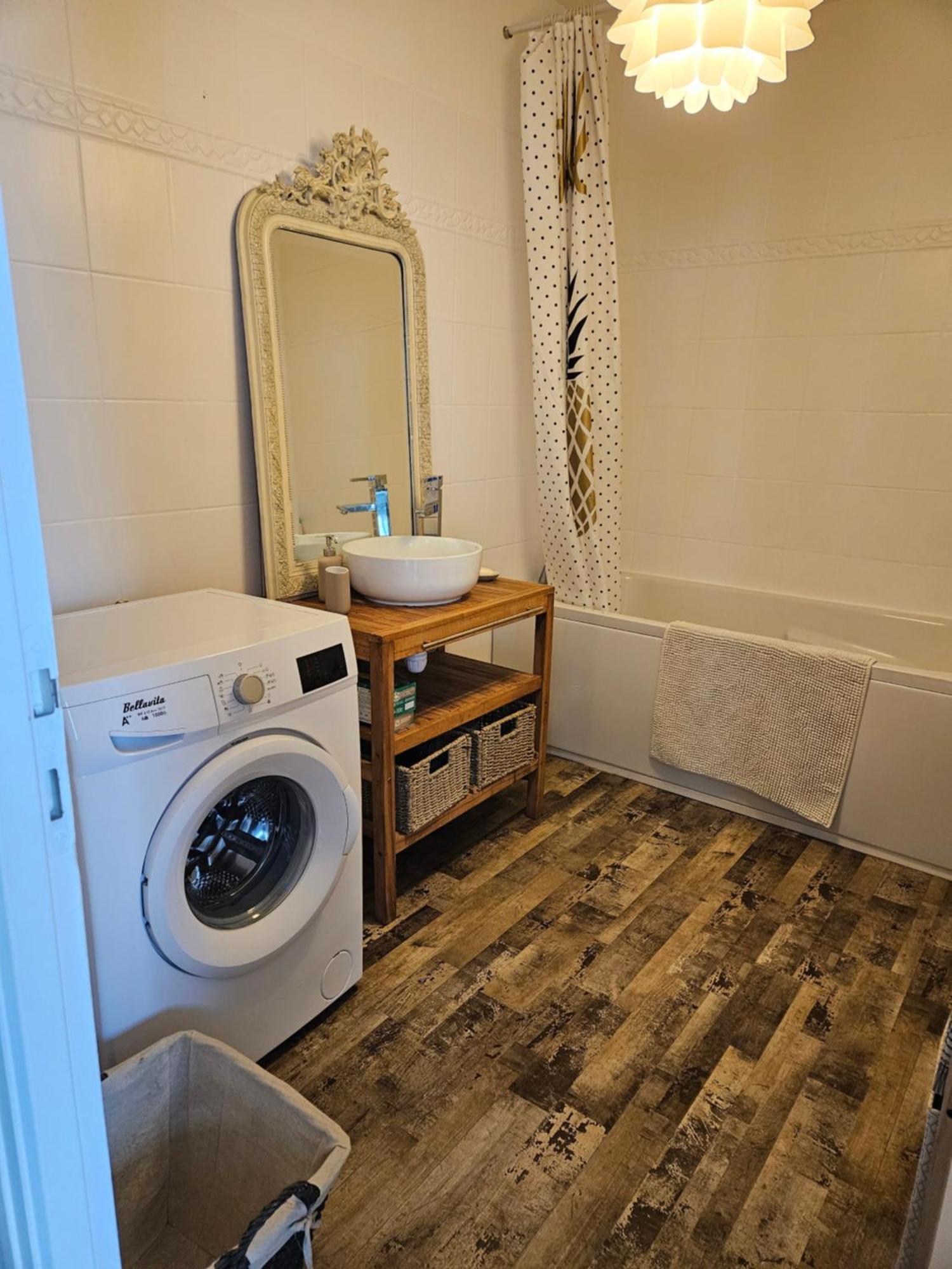 Apartamento Les Bulles Au Feminin Chigny-les-Roses Exterior foto